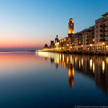 Palazzo Manfredi 37 *