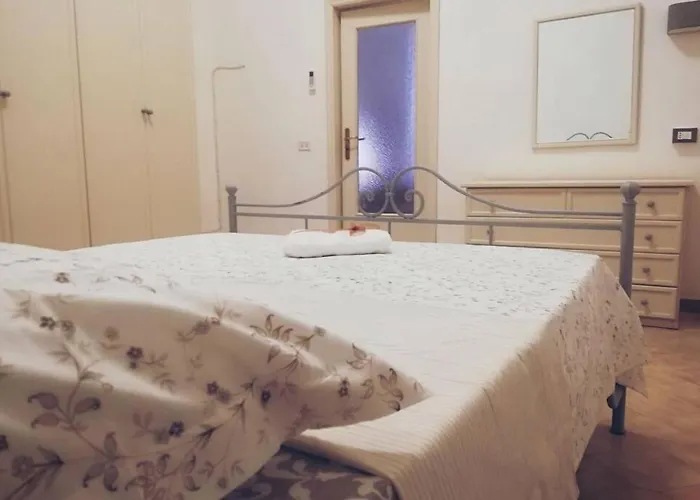 Palazzo Manfredi 37 * בארי